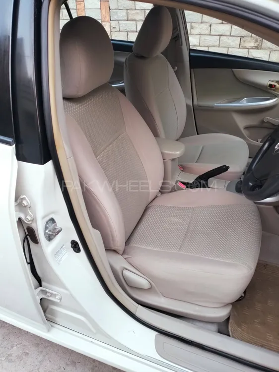 Toyota Corolla 2014 for Sale in Islamabad Toyota Corolla 2014 for Sale in Islamabad Image-17