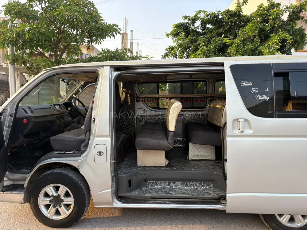 ٹویوٹا ہائی ایس 2007 for Sale in اسلام آباد Image-1