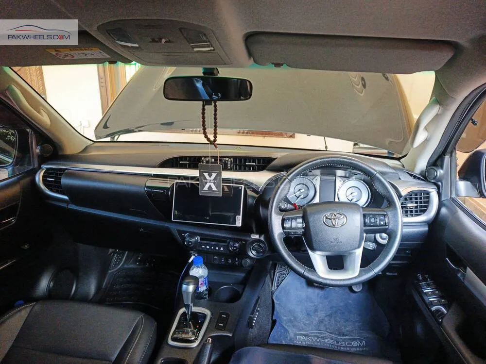 Toyota Hilux 2023 for Sale in Islamabad Toyota Hilux 2023 for Sale in Islamabad Image-10