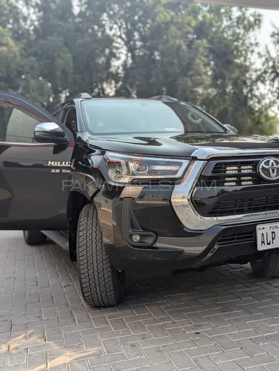 Toyota Hilux 2022 for Sale in Lahore Toyota Hilux 2022 for Sale in Lahore Image-1