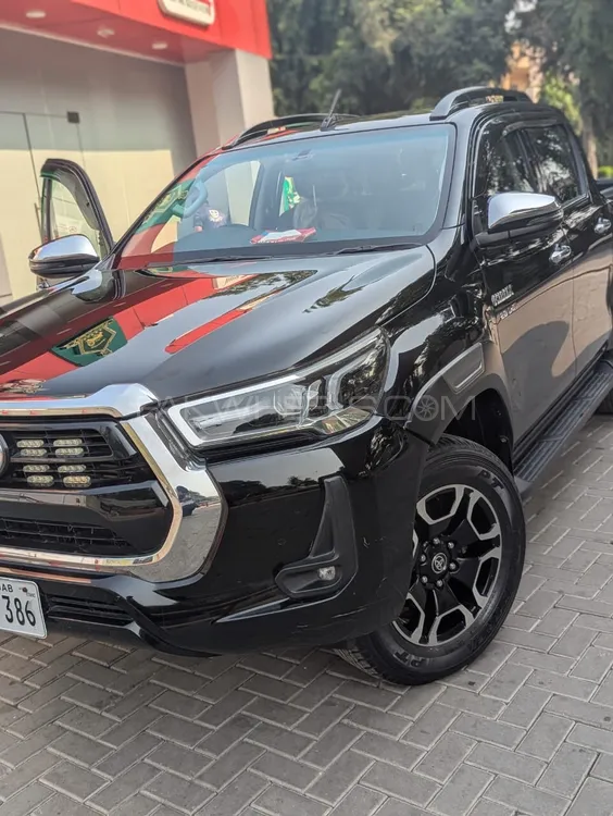 Toyota Hilux 2022 for Sale in Lahore Toyota Hilux 2022 for Sale in Lahore Image-2