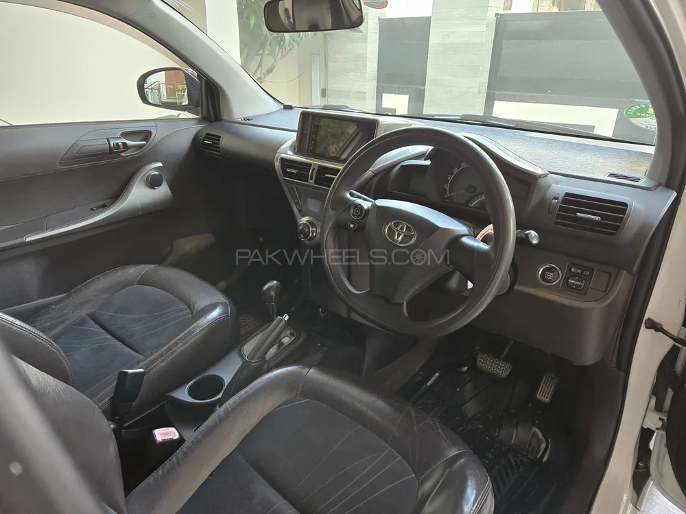 Toyota iQ 2009 for Sale in Sialkot Toyota iQ 2009 for Sale in Sialkot Image-3