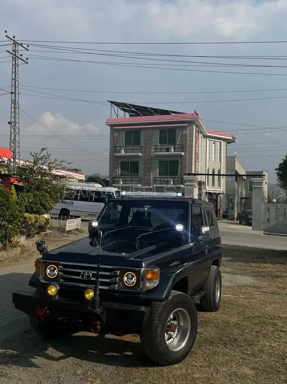 Toyota Land Cruiser 1989 for Sale in Mansehra Toyota Land Cruiser 1989 for Sale in Mansehra Image-5
