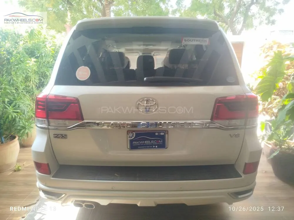 Toyota Land Cruiser 2020 for Sale in Karachi Toyota Land Cruiser 2020 for Sale in Karachi Image-6