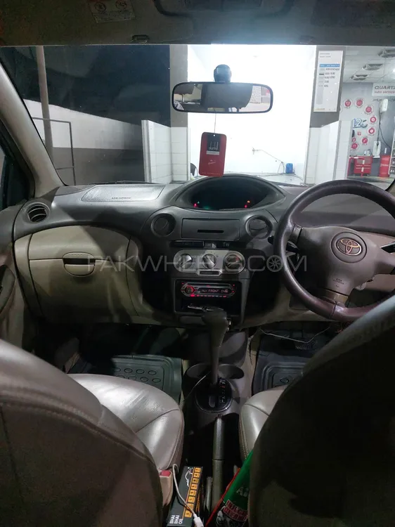 Toyota Platz 2004 for Sale in Lahore Toyota Platz 2004 for Sale in Lahore Image-14