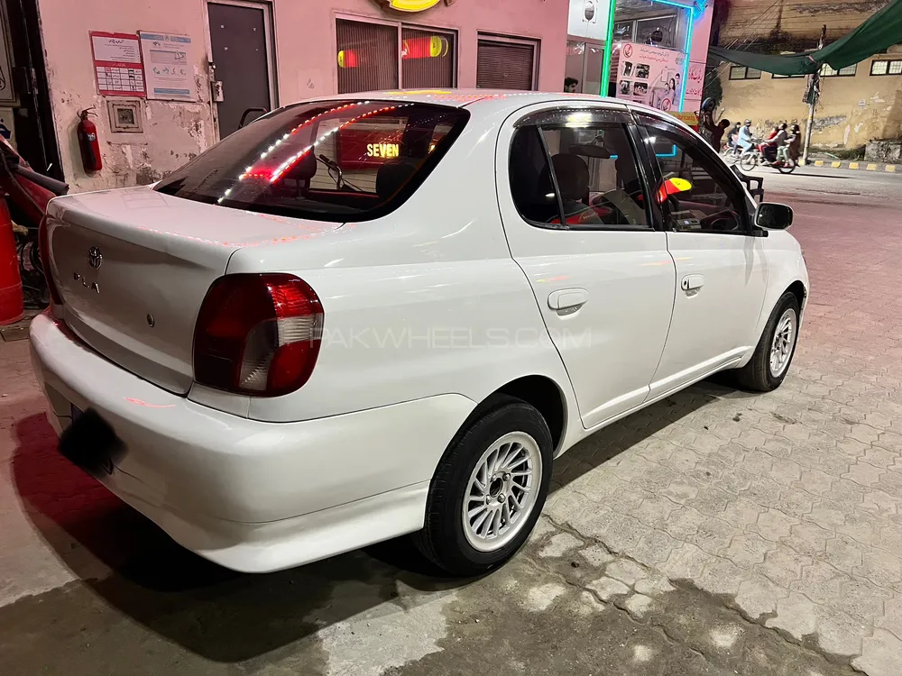 Toyota Platz 2002 for Sale in Islamabad Toyota Platz 2002 for Sale in Islamabad Image-7