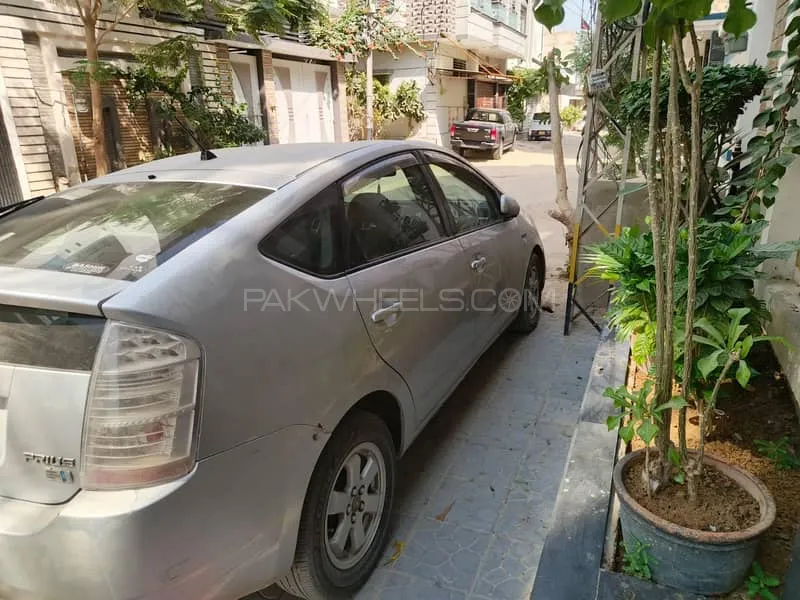 Toyota Prius 2007 for Sale in Hyderabad Toyota Prius 2007 for Sale in Hyderabad Image-2