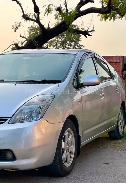 Toyota Prius 2010 for Sale in Islamabad Toyota Prius 2010 for Sale in Islamabad Image-16
