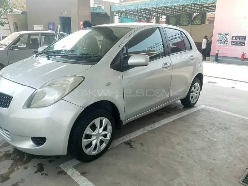 Toyota Vitz 2005 for Sale in Multan Toyota Vitz 2005 for Sale in Multan Image-11