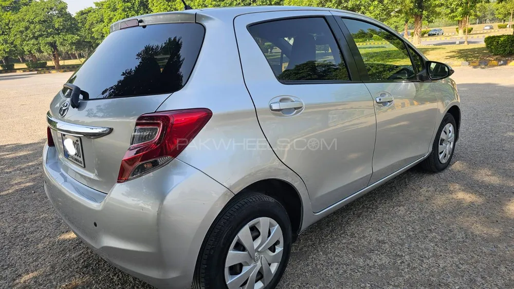 Toyota Vitz 2015 for Sale in Islamabad Toyota Vitz 2015 for Sale in Islamabad Image-8