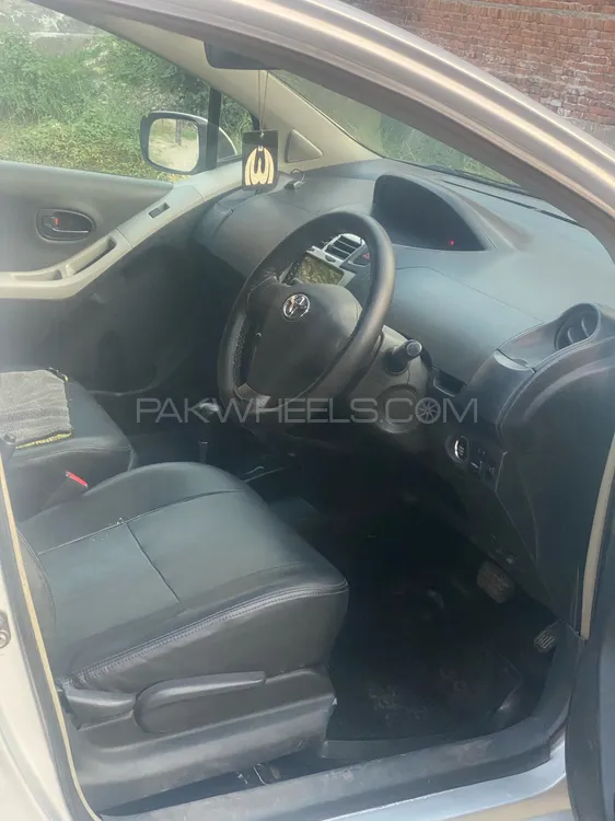 Toyota Vitz 2010 for Sale in Faisalabad Toyota Vitz 2010 for Sale in Faisalabad Image-7