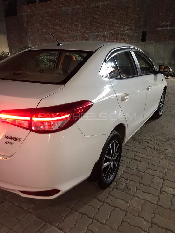 Toyota Yaris Sedan 2023 for Sale in Sialkot Toyota Yaris Sedan 2023 for Sale in Sialkot Image-7