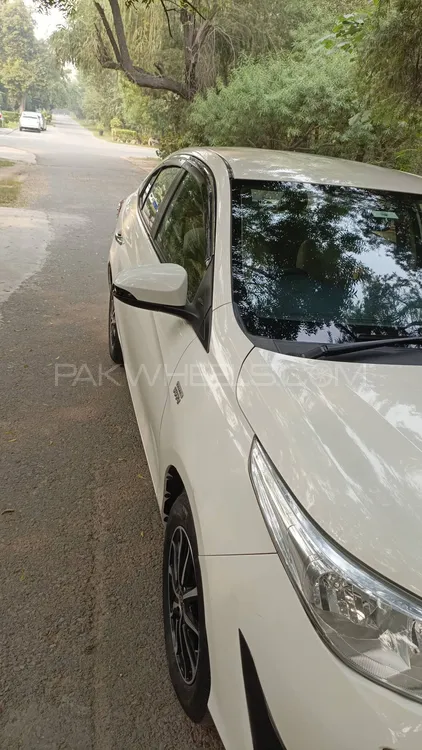 Toyota Yaris Sedan 2020 for Sale in Lahore Toyota Yaris Sedan 2020 for Sale in Lahore Image-8