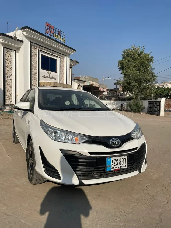 ٹویوٹا یارس سیڈان 2022 for Sale in منڈی بہاؤ الدین ٹویوٹا یارس سیڈان 2022 for Sale in منڈی بہاؤ الدین Image-1