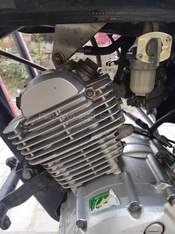 یاماہا YB 125Z-DX 2021 for Sale یاماہا YB 125Z-DX 2021 for Sale Image-10