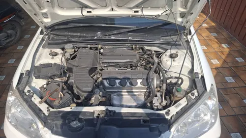 Honda Civic EXi 2005