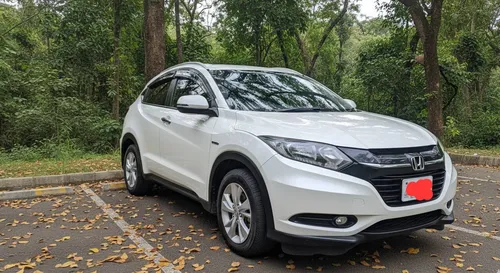 Honda Vezel Hybrid X 2015
