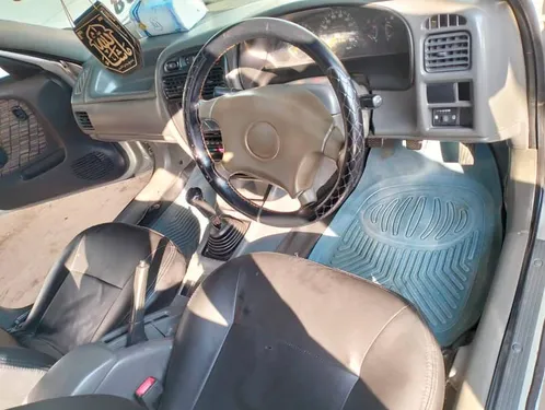 Suzuki Baleno JXR 2004