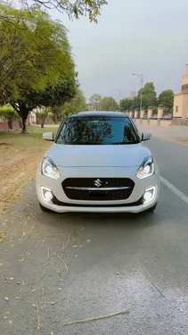 Suzuki Swift GLX CVT 2023