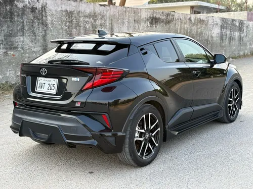 Toyota C-HR S-GR Package 2020 for Sale Toyota C-HR S-GR Package 2020 for Sale