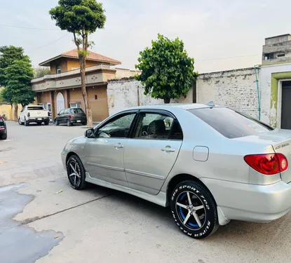 Toyota Corolla 2.0D Saloon 2005