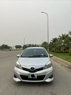 Toyota Vitz 2016