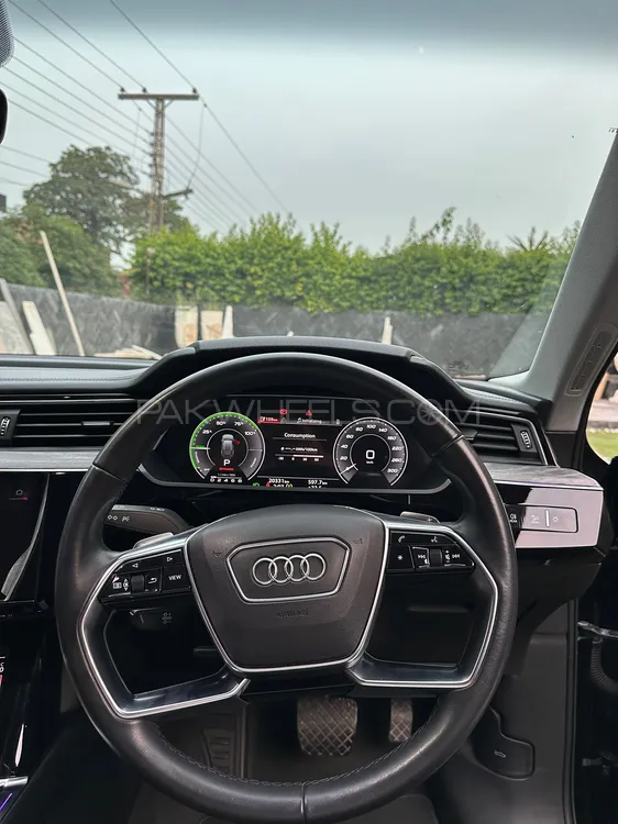 Audi e-tron 2021 for Sale in Lahore Audi e-tron 2021 for Sale in Lahore Image-12