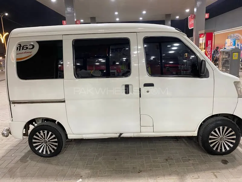 ڈائیہاتسو ہائی جیٹ 2014 for Sale in کراچی ڈائیہاتسو ہائی جیٹ 2014 for Sale in کراچی Image-8