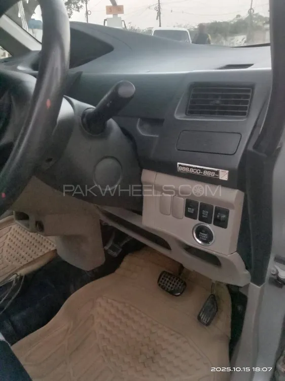 Daihatsu Move 2014 for Sale in Karachi Daihatsu Move 2014 for Sale in Karachi Image-10