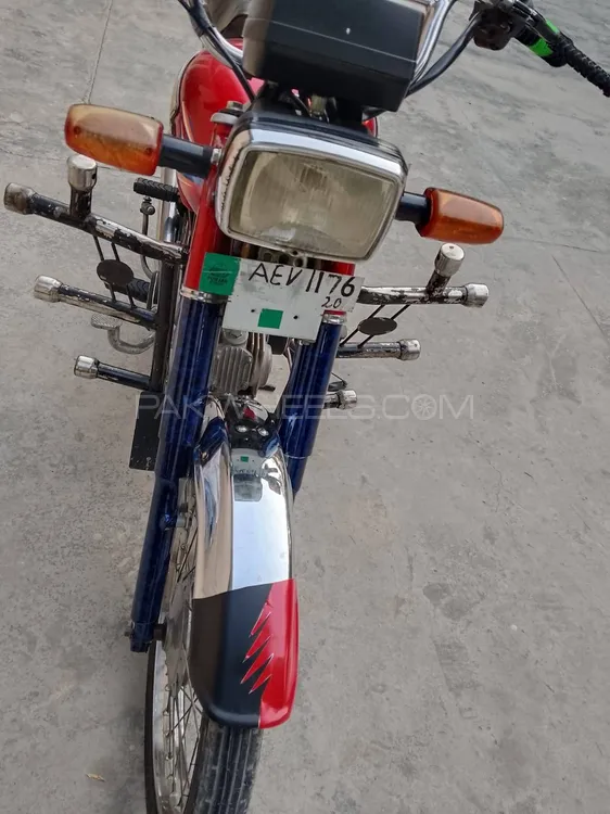 Honda CG 125 2018 for Sale Honda CG 125 2018 for Sale Image-9