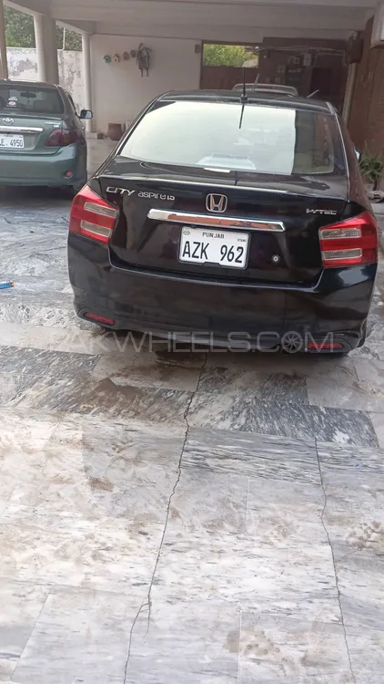 Honda City 2013 for Sale in Multan Honda City 2013 for Sale in Multan Image-4