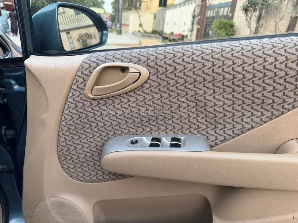 Honda City 2004 for Sale in Karachi Honda City 2004 for Sale in Karachi Image-10