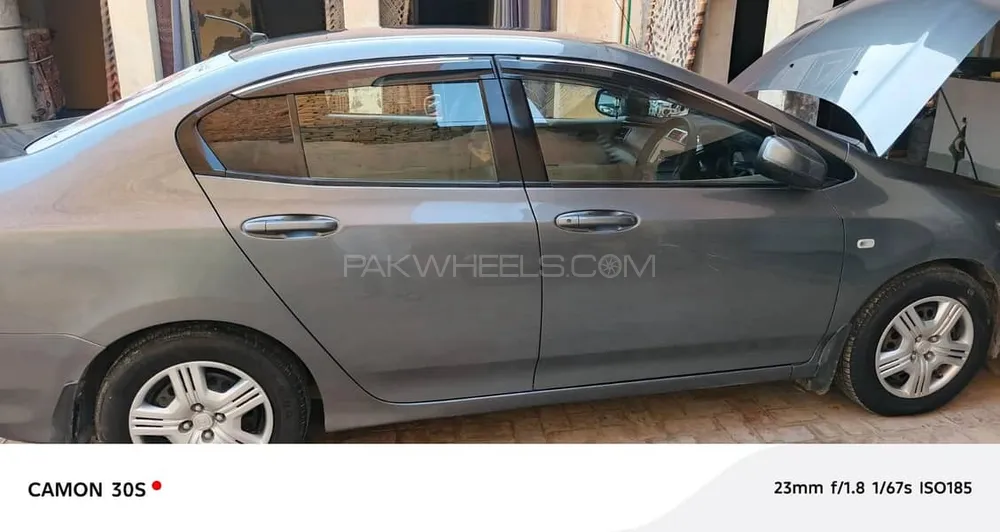 Honda City 2013 for Sale in Chichawatni Image-1