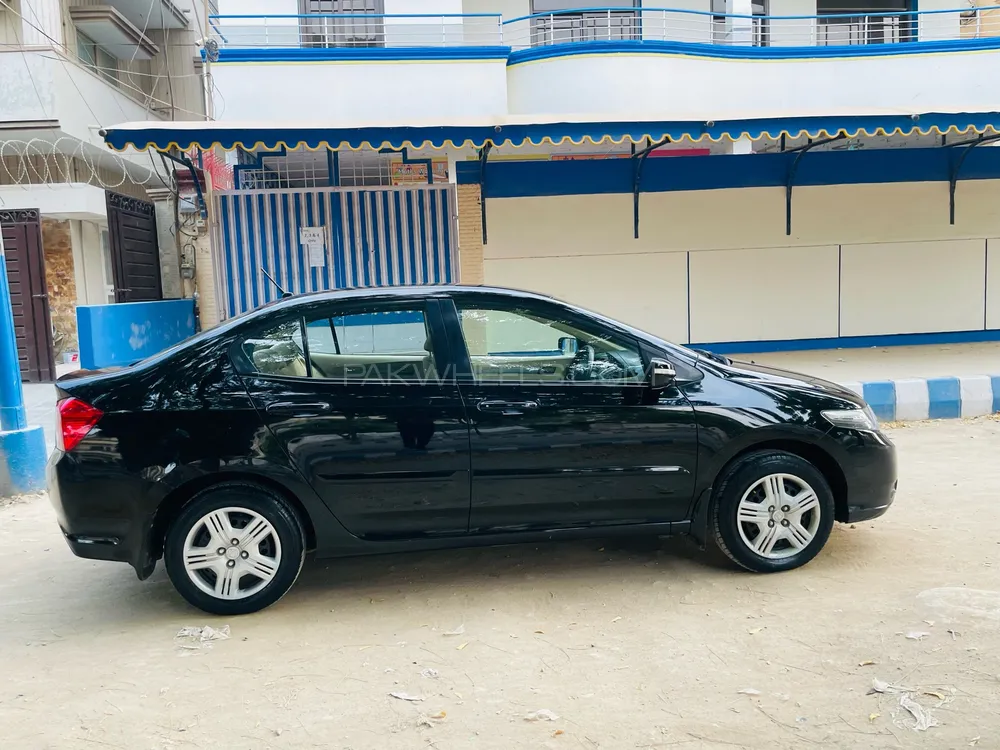 ہونڈا سٹی 2021 for Sale in کراچی ہونڈا سٹی 2021 for Sale in کراچی Image-9