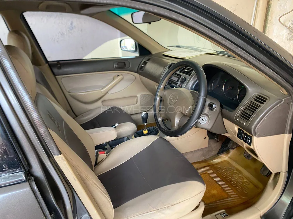 Honda Civic 2004 for Sale in Multan Honda Civic 2004 for Sale in Multan Image-3