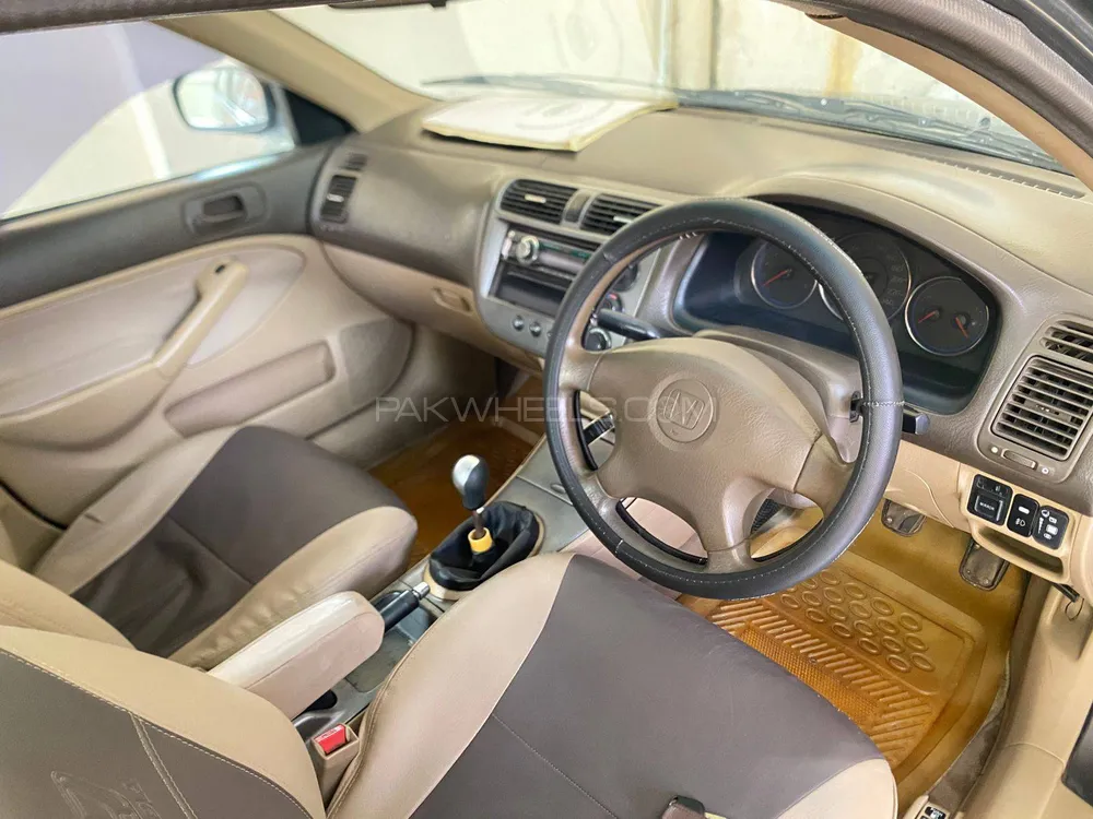Honda Civic 2004 for Sale in Multan Honda Civic 2004 for Sale in Multan Image-2