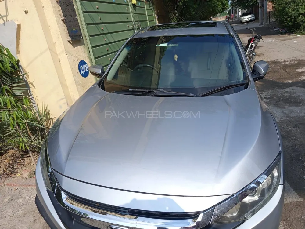 Honda Civic 2017 for Sale in Lahore Honda Civic 2017 for Sale in Lahore Image-17