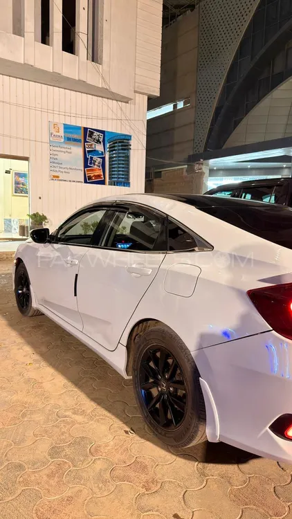 Honda Civic 2017 for Sale in Karachi Honda Civic 2017 for Sale in Karachi Image-6