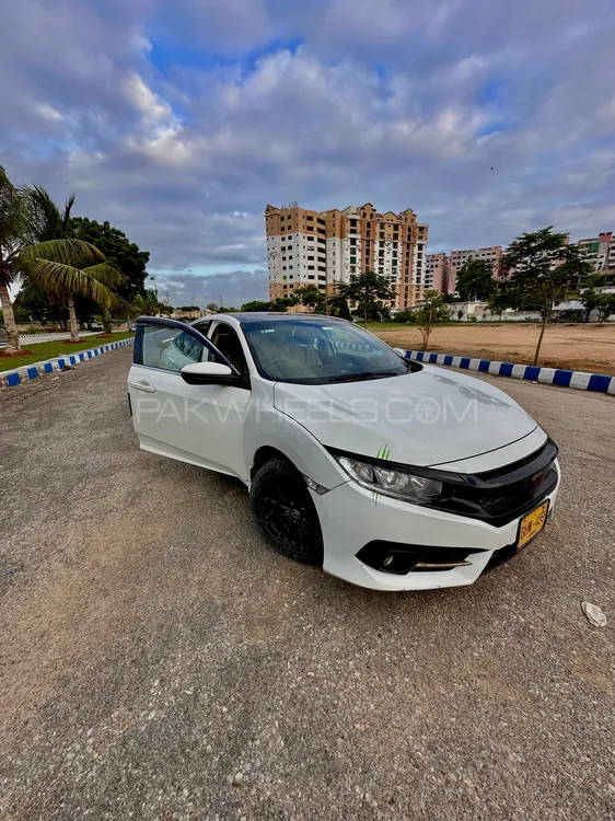 Honda Civic 2017 for Sale in Karachi Honda Civic 2017 for Sale in Karachi Image-2