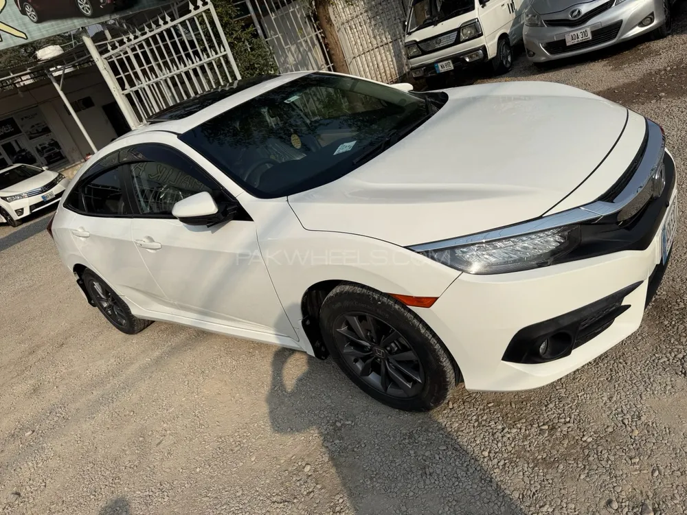 Honda Civic 2021 for Sale in Peshawar Image-1