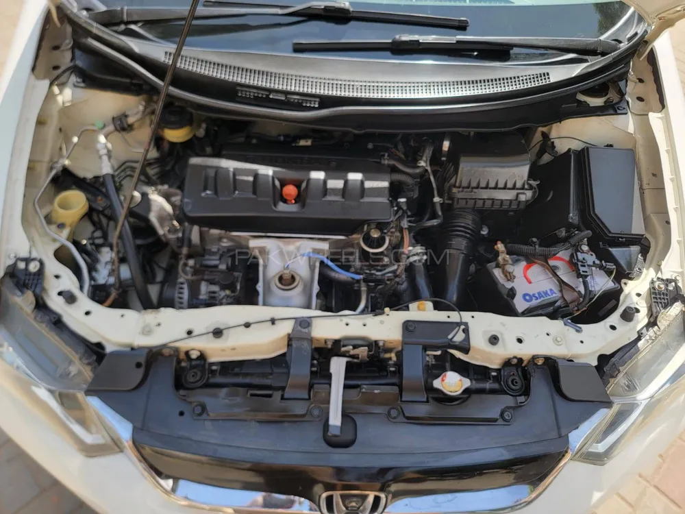 Honda Civic 2016 for Sale in Bahawalpur Honda Civic 2016 for Sale in Bahawalpur Image-4