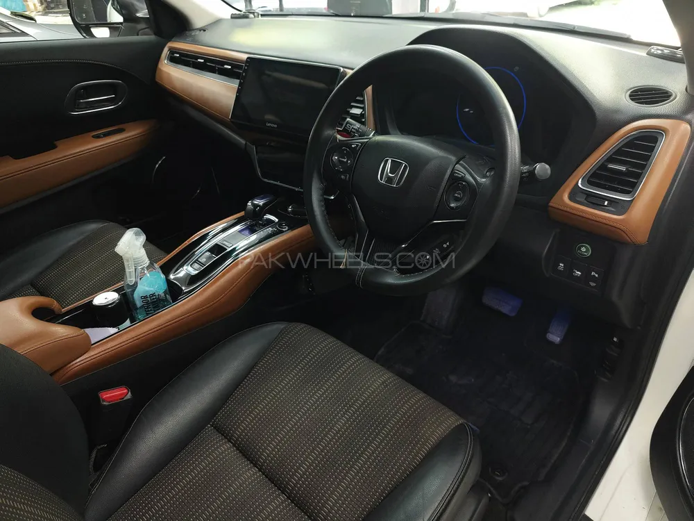 ہونڈا ویزِل 2014 for Sale in کراچی ہونڈا ویزِل 2014 for Sale in کراچی Image-5