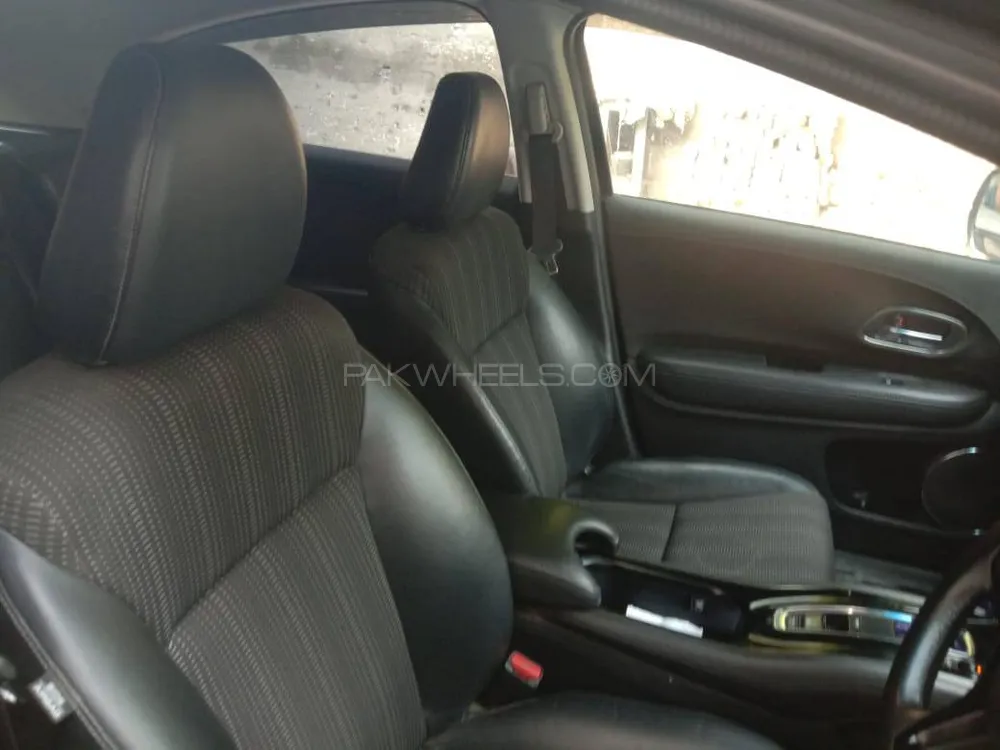 ہونڈا ویزِل 2017 for Sale in لاہور ہونڈا ویزِل 2017 for Sale in لاہور Image-12