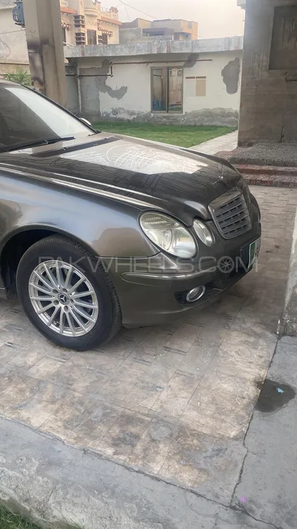 Mercedes Benz E Class 2007 for Sale in Faisalabad Image-1