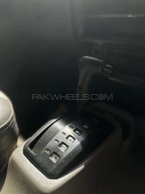 Mitsubishi Minicab 2009 for Sale in Karachi Mitsubishi Minicab 2009 for Sale in Karachi Image-10