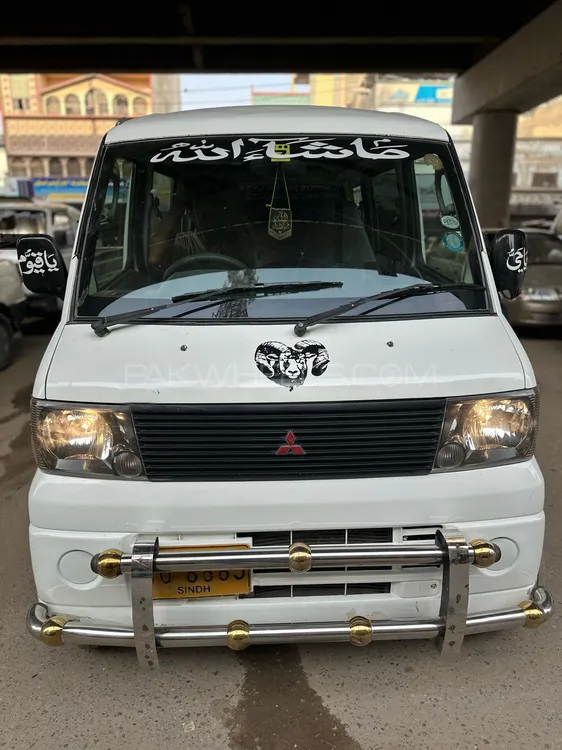 Mitsubishi Minicab 2009 for Sale in Karachi Mitsubishi Minicab 2009 for Sale in Karachi Image-6