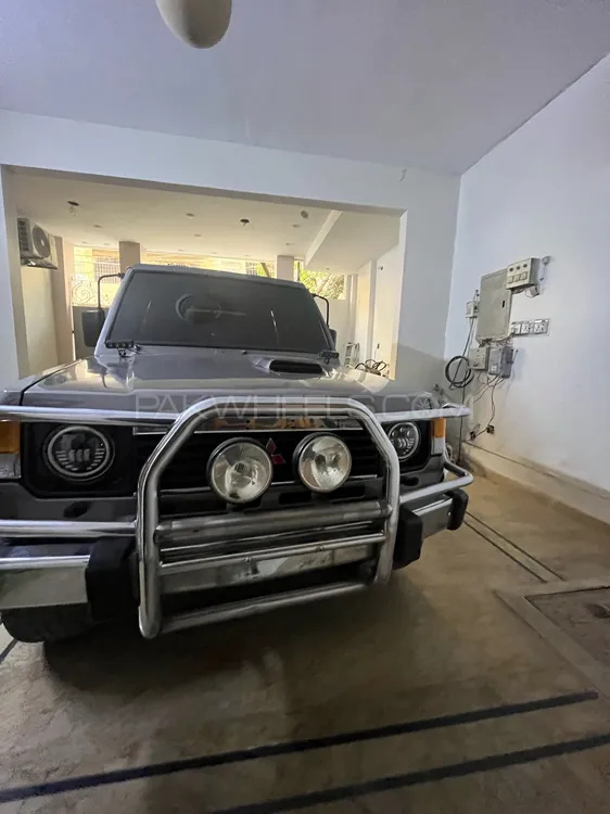 Mitsubishi Pajero 1986 for Sale in Karachi Mitsubishi Pajero 1986 for Sale in Karachi Image-2