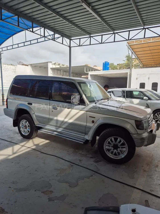Mitsubishi Pajero 1990 for Sale in Thatta Mitsubishi Pajero 1990 for Sale in Thatta Image-3