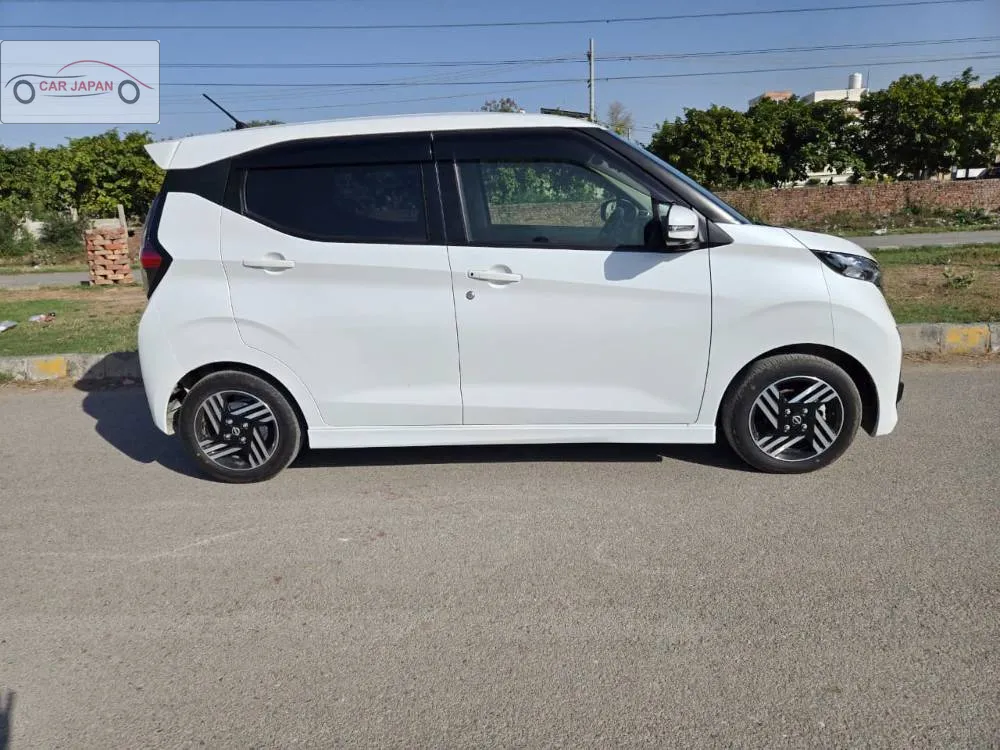 Nissan Dayz 2023 for Sale in Lahore Nissan Dayz 2023 for Sale in Lahore Image-7