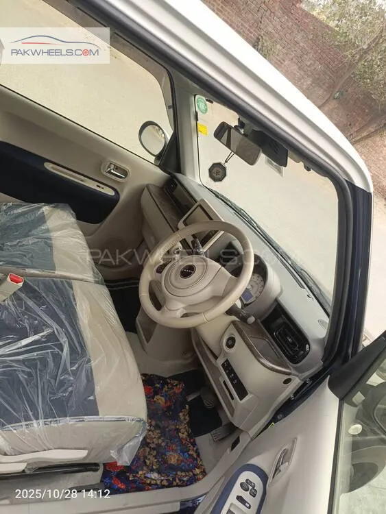 Suzuki Alto Lapin 2021 for Sale in Lahore Suzuki Alto Lapin 2021 for Sale in Lahore Image-10